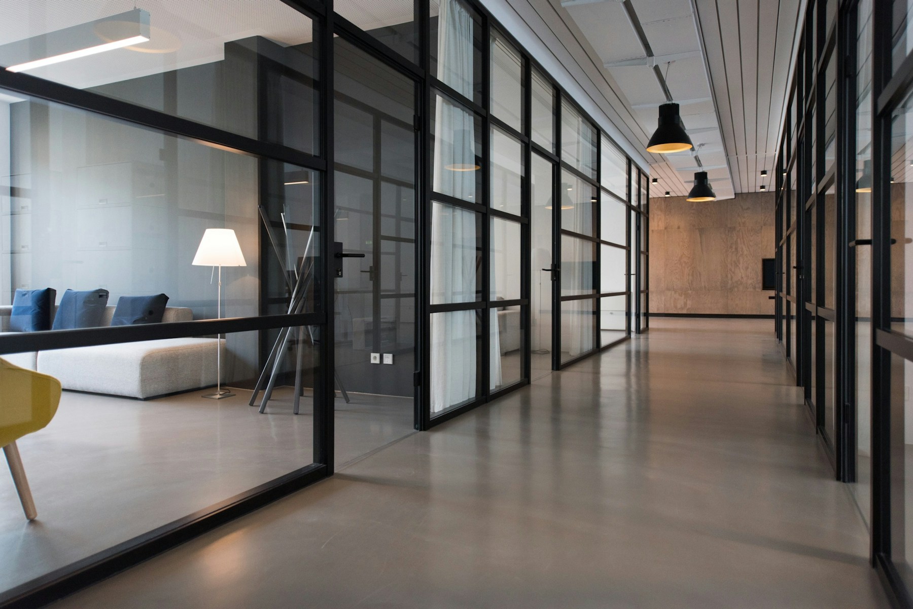 Clean and welcoming modern corporate office